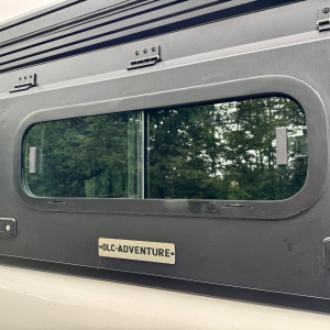 Schiebefenster Seitenklappe L/R Hardtop Camper