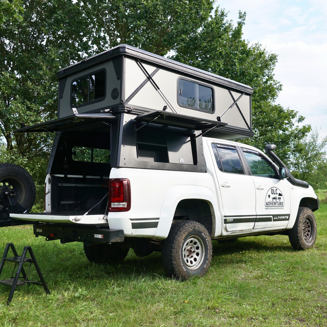 Hardtop PickUp Camper